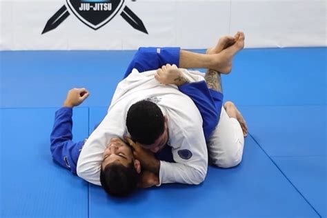 One of my facebook friends asked me to share my favorite Ezekiel Choke setup. This is the highest percentage one I use from mount position. There is a no gi ...